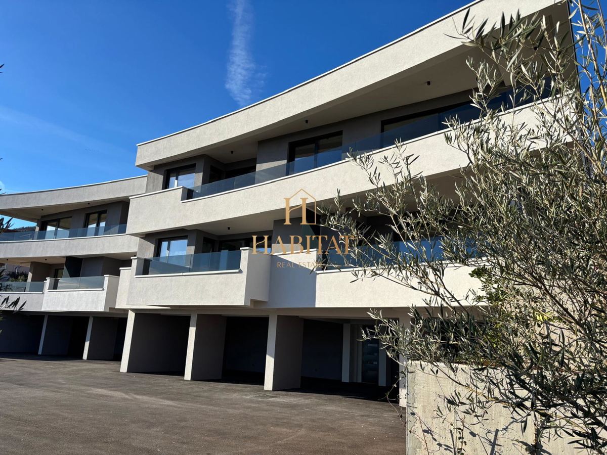 Appartamento LOVRAN, 608.500 €