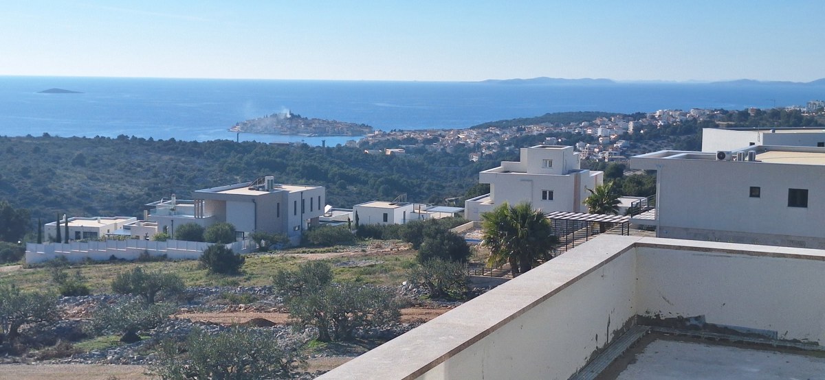 PRIMOŠTEN