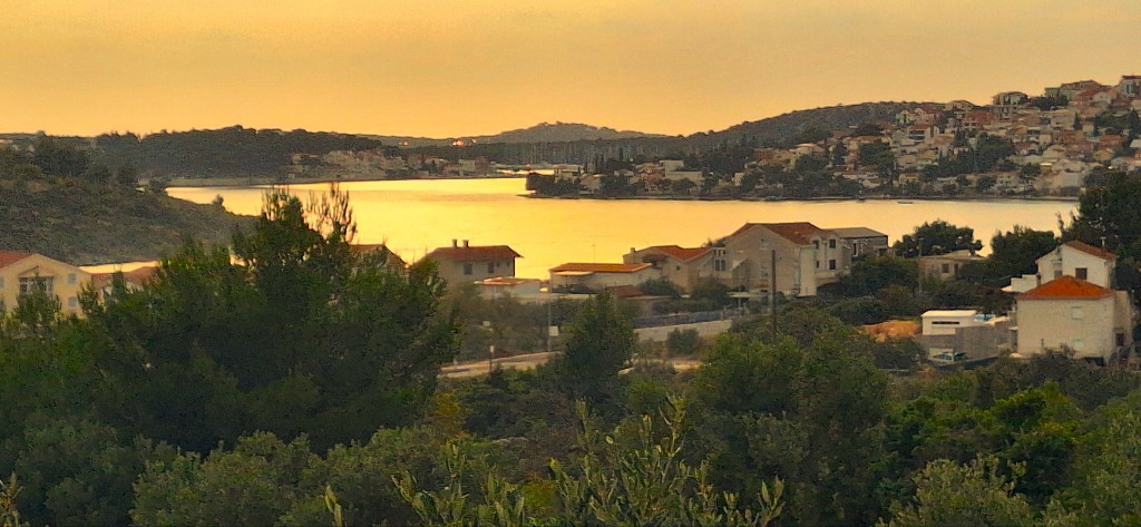 Terreno ROGOZNICA, 110.100 €