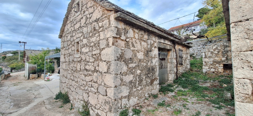 Дом PRIMOŠTEN, 45.000 €