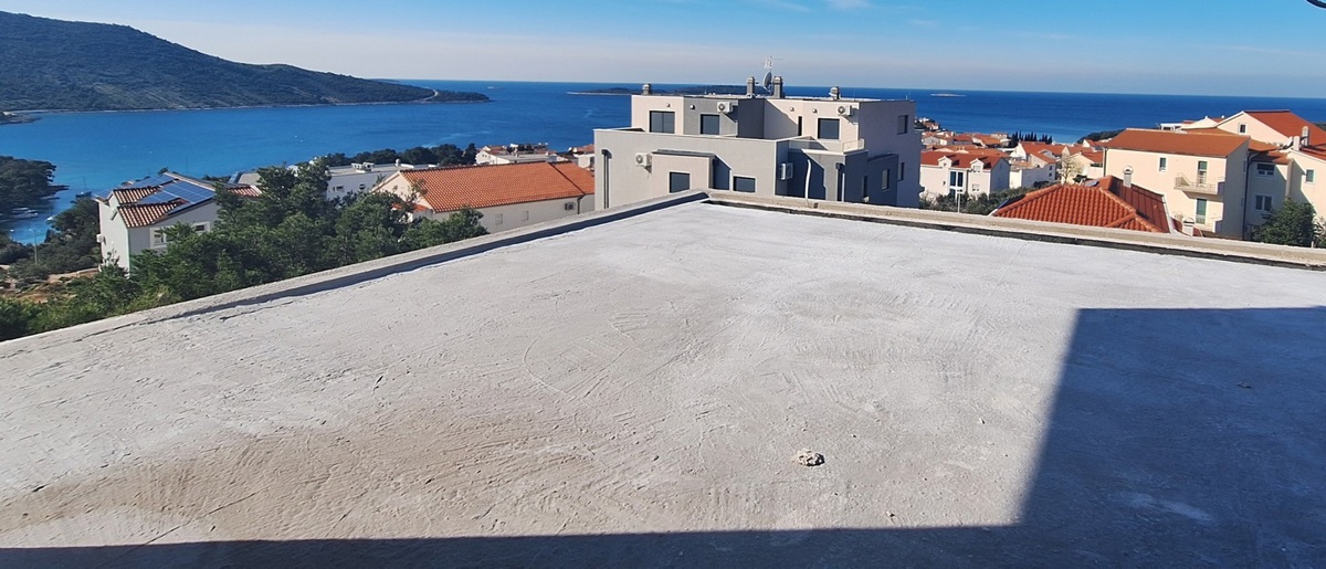 PRIMOŠTEN