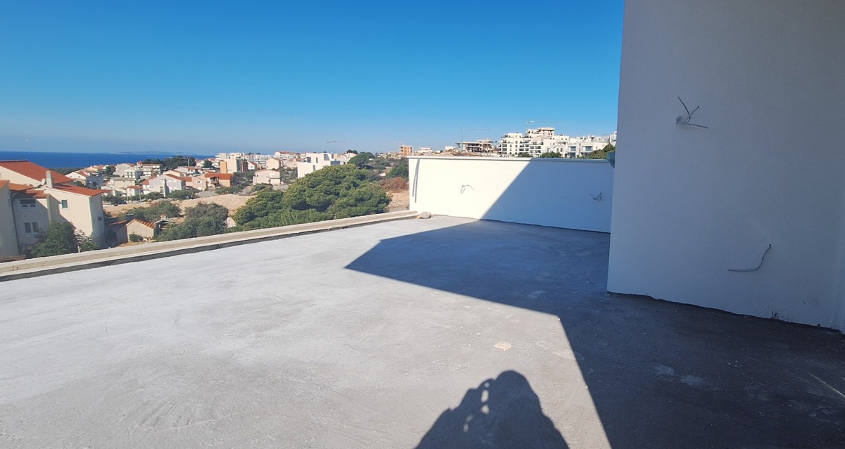 PRIMOŠTEN