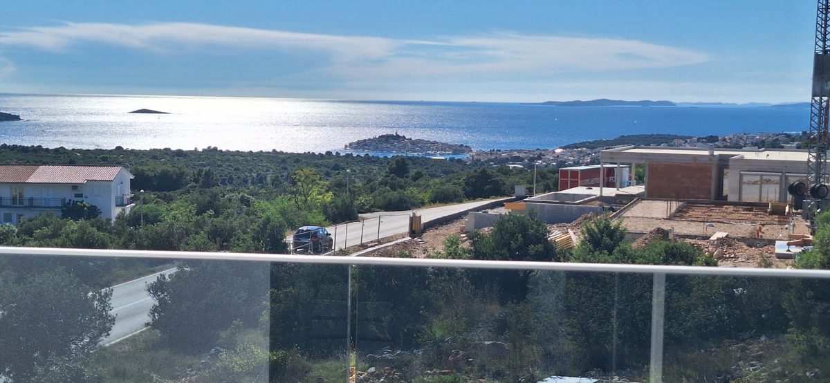 PRIMOŠTEN
