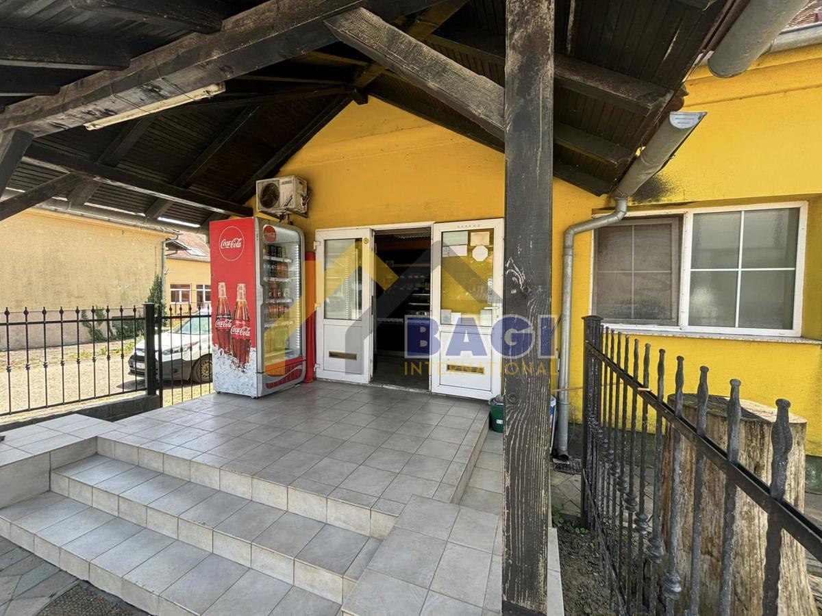 Locale commerciale NOVSKA, 220.000 €