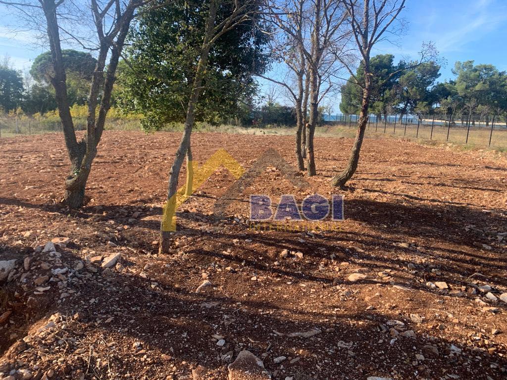 Terreno FAŽANA, 72.700 €