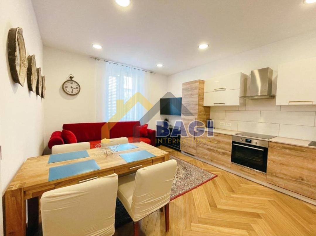 OPPORTUNITY PULA 3 APARTMENTS ON ONE FLOOR 95.50m2