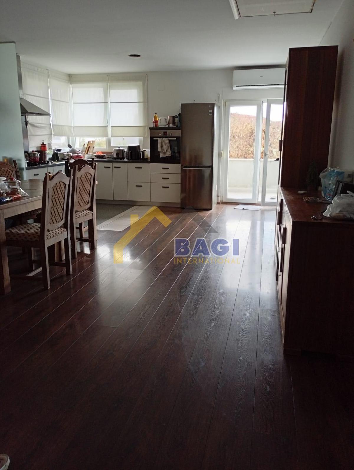 Casa ZAGREB, 210 €