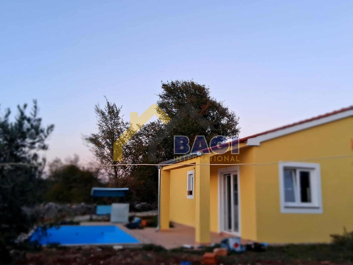 Дом SVETVINČENAT, 259.400 €