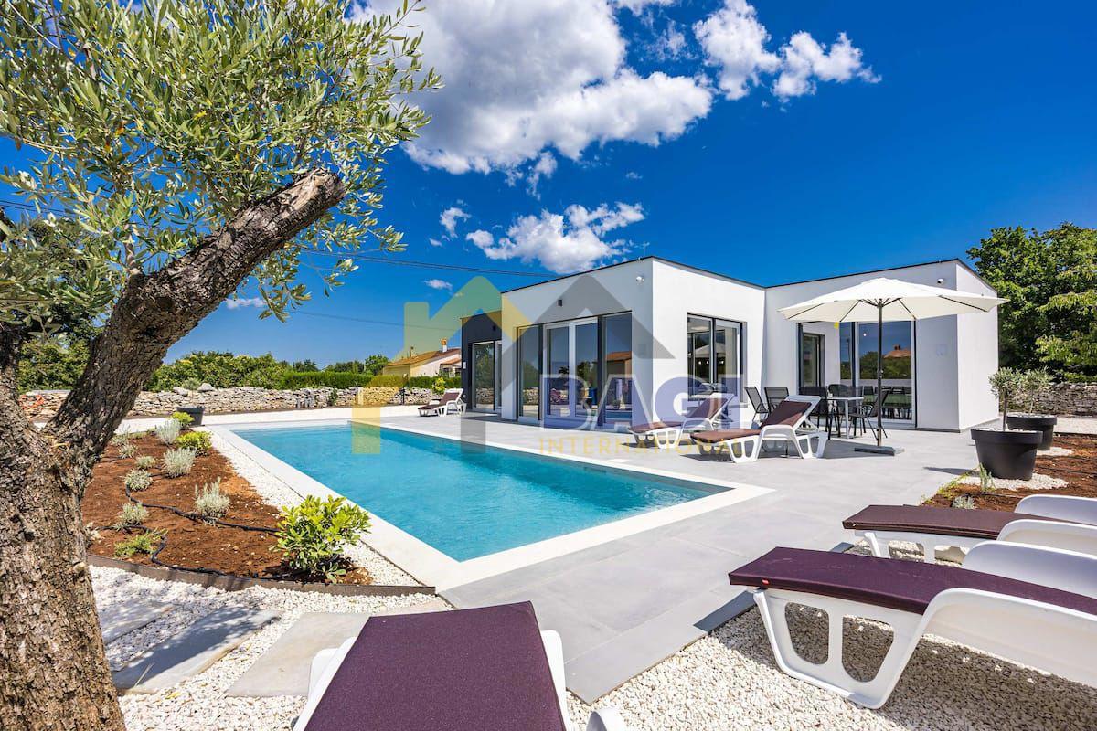 Casa SVETVINČENAT, 765.000 €