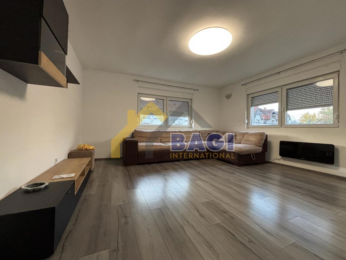 Appartamento JASTREBARSKO, 250 €