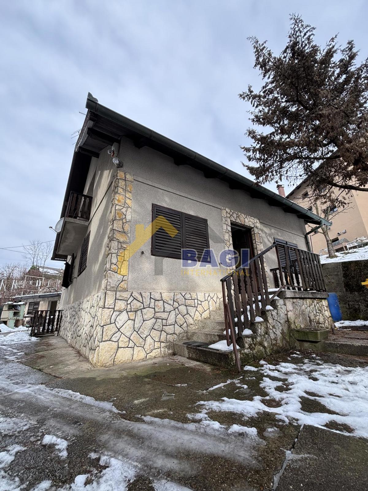 Дом ZAGREB, 2.000 €