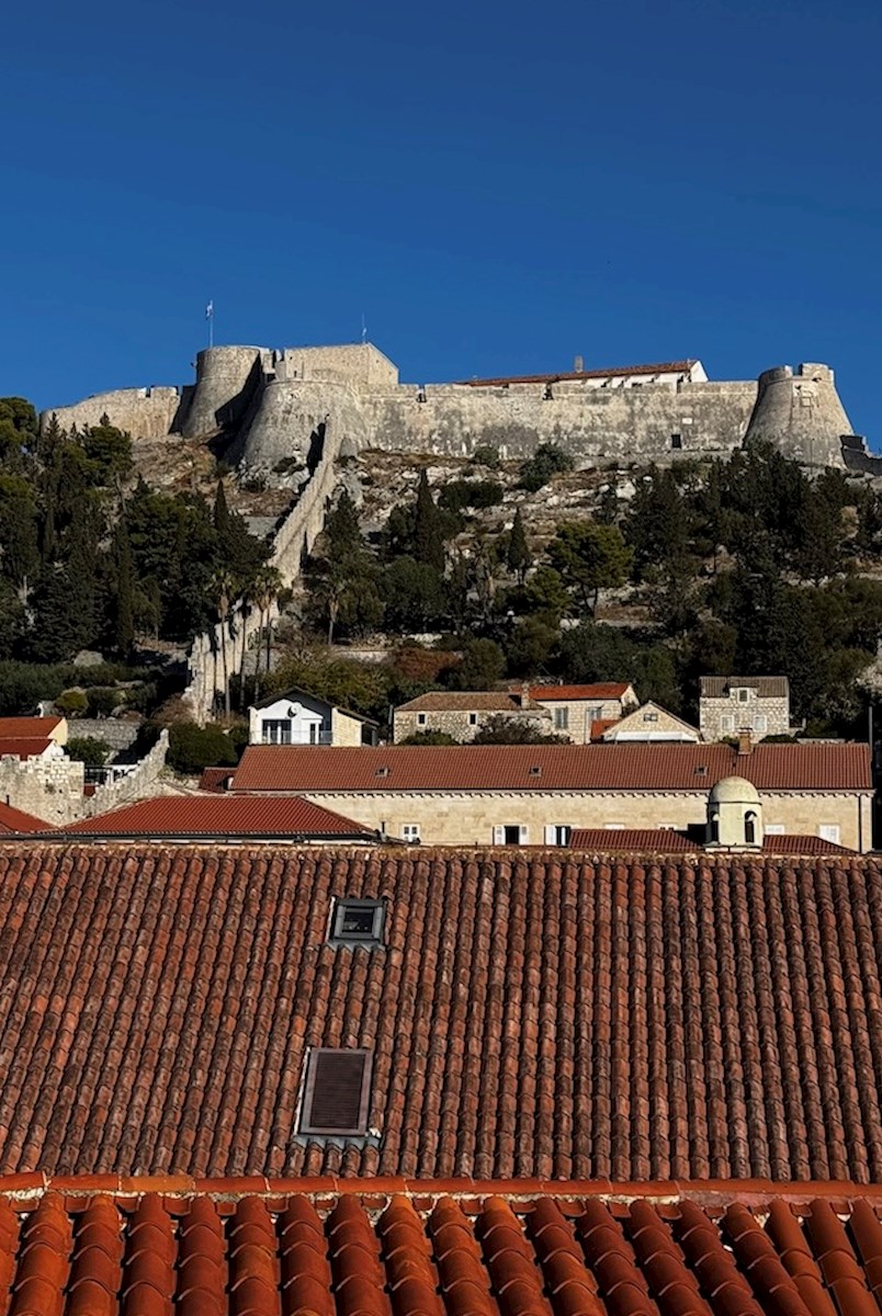 Дом HVAR, 700.000 €