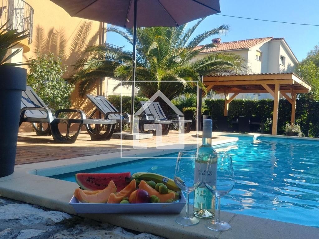 Appartamento MEDULIN, 250.000 €