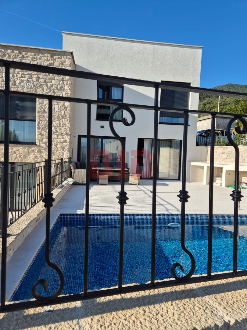 Appartamento LOVRAN, 659.000 €