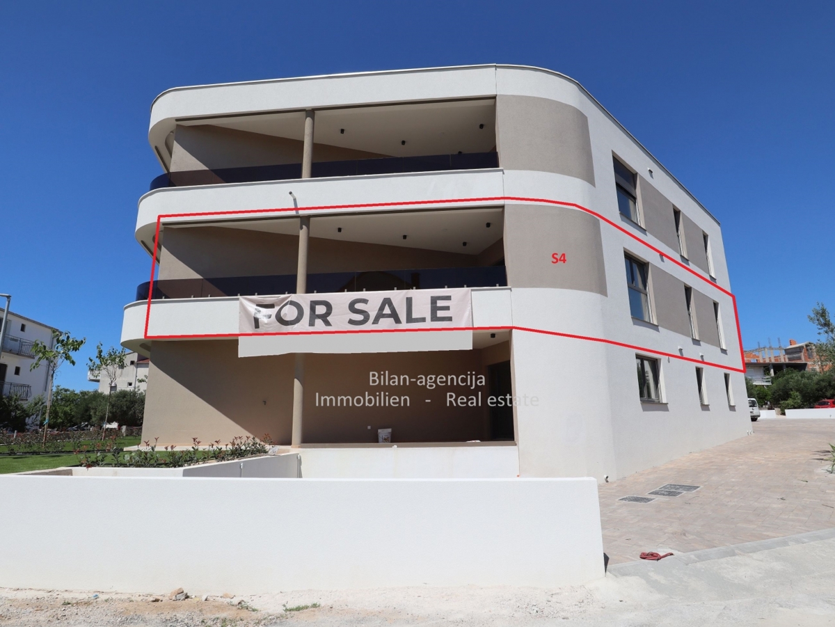 Stanovanje naprodaj, 2. vrsta do morja, Vodice, 380.000 €