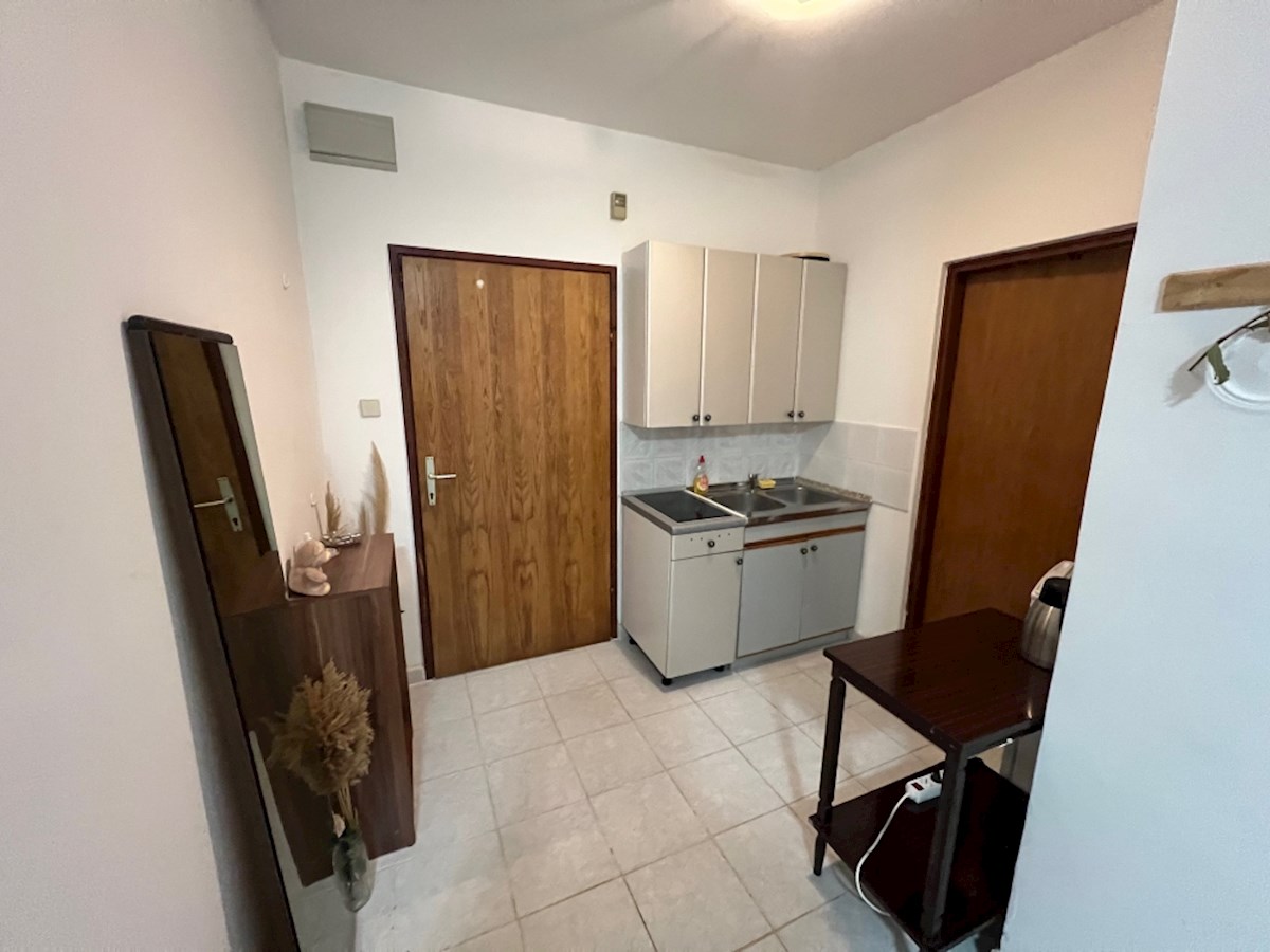 Appartamento KRK, 163.500 €