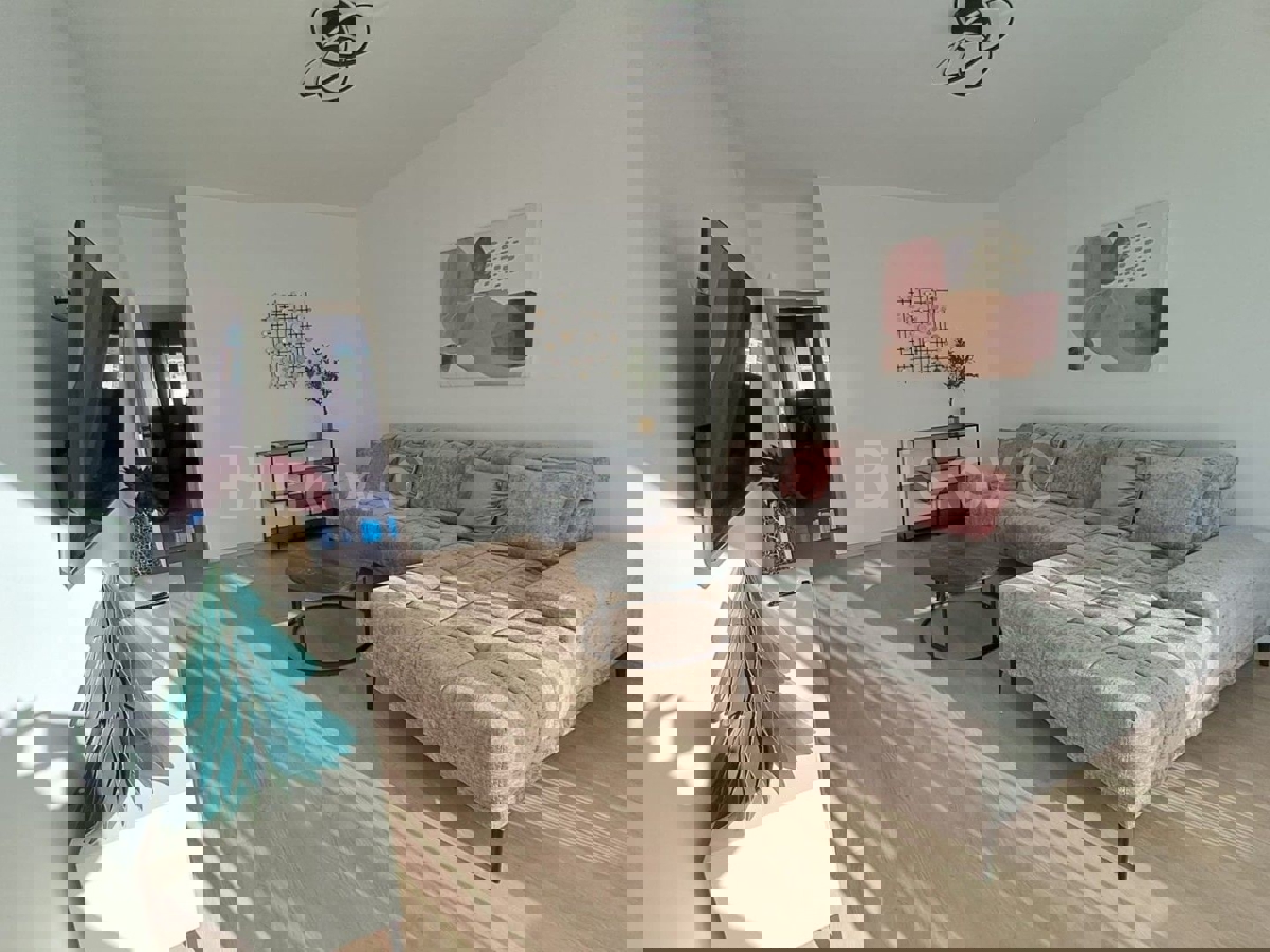 Квартира SPLIT, 1.000 €