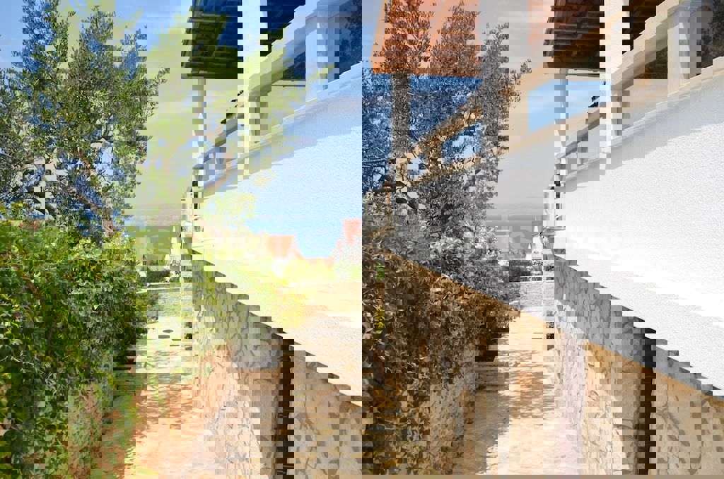 SUTIVAN