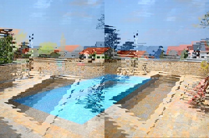 SUTIVAN