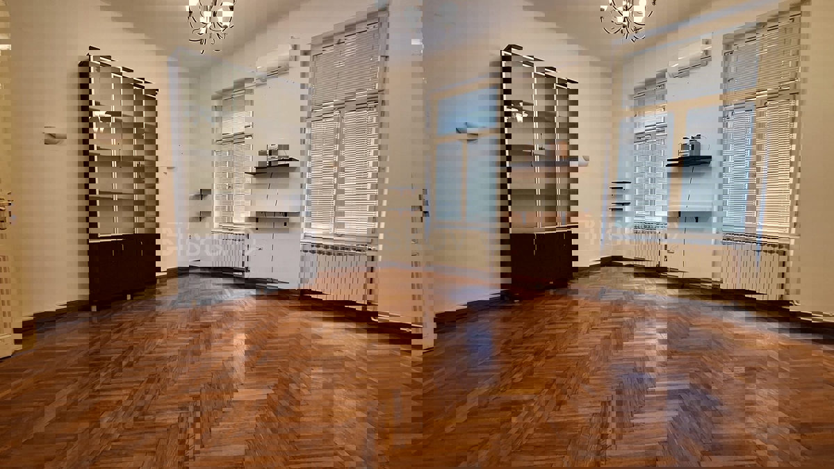 Коммерческая площадь ZAGREB, 1.200 €