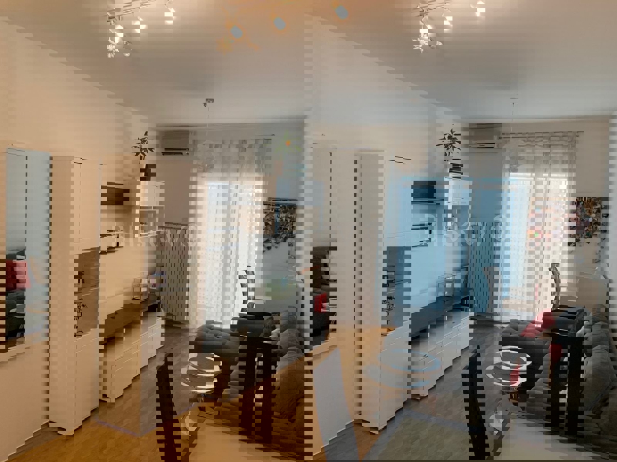 Appartamento ZAGREB, 700 €