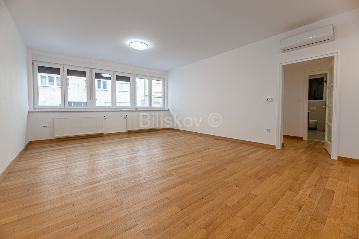 Flat sale DONJI GRAD (ZAGREB), GRAD ZAGREB Biliskov Real Estate Ltd
