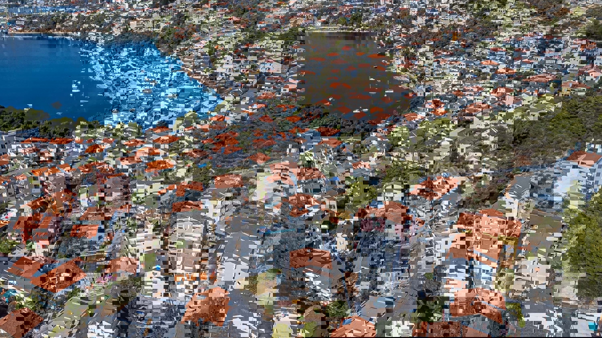 Appartamento ČIOVO, 350.000 €