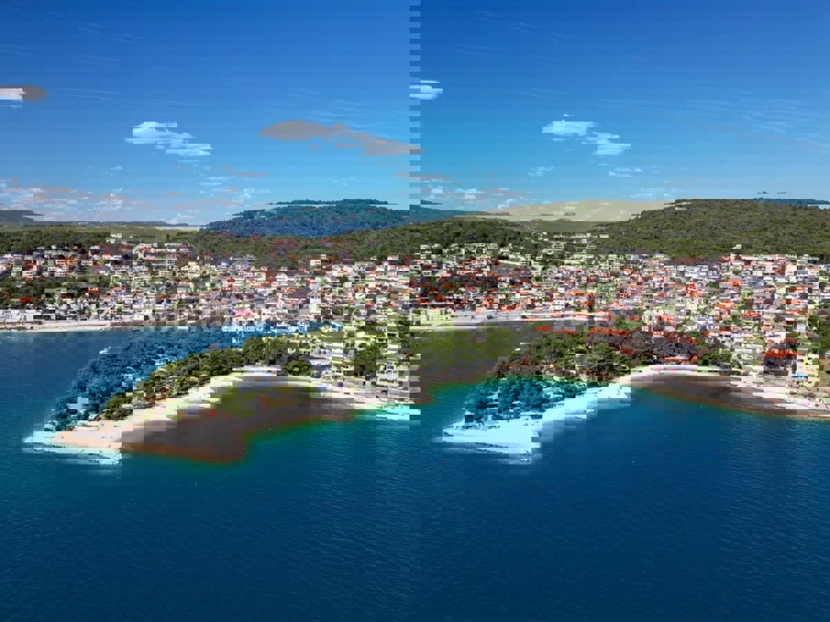 Terreno ČIOVO, 433.650 €