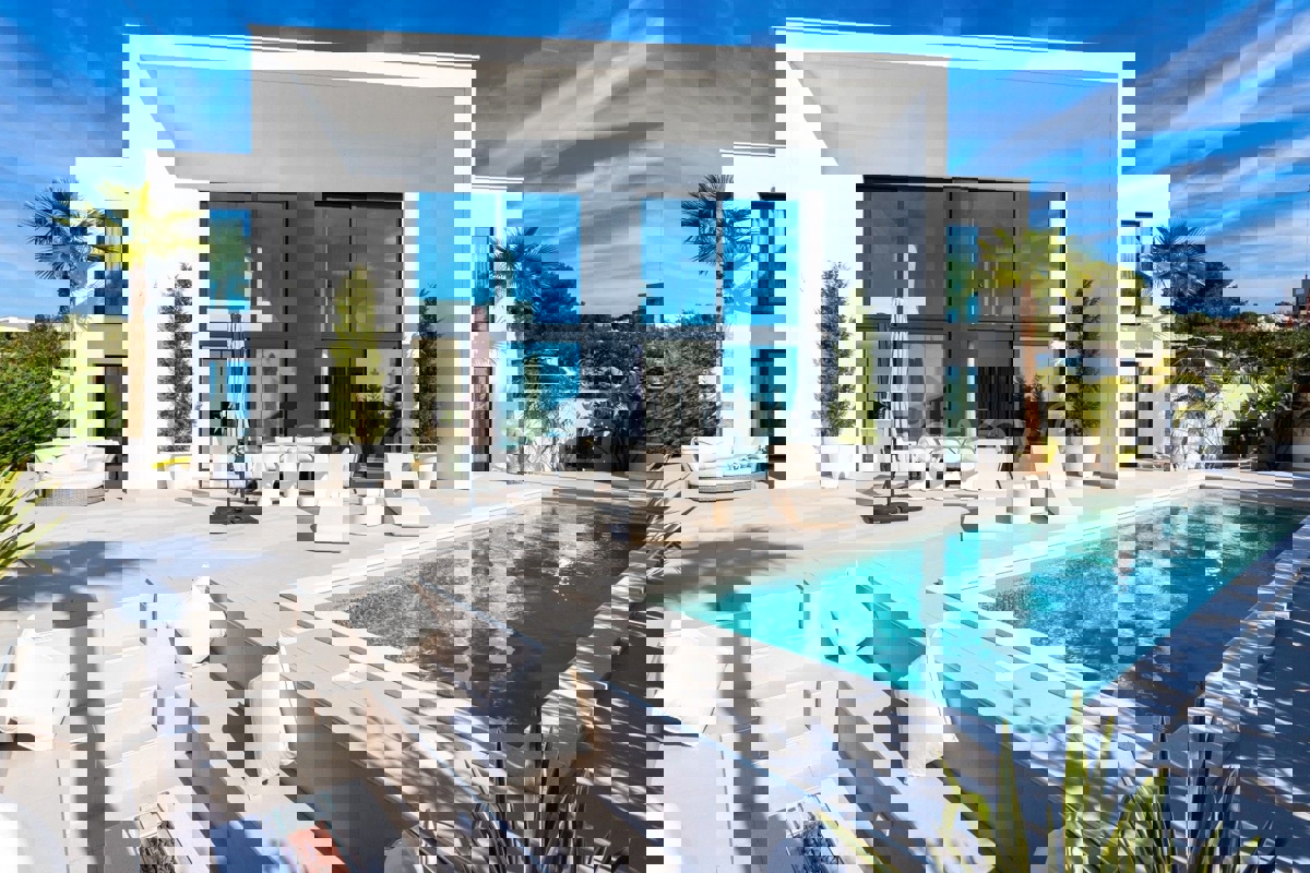 Casa PRIMOŠTEN, 1.000.000 €