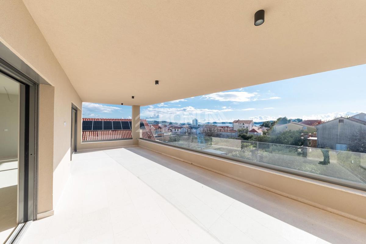 Apartman u centru s odličnim pogledom, Vodice