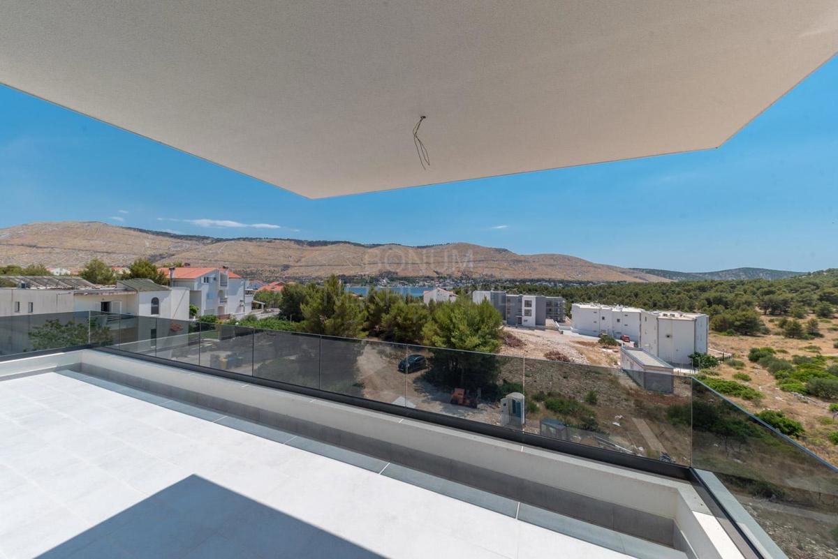 Luksuzni trisobni penthouse s pogledom na morje – Grebaštica – 3