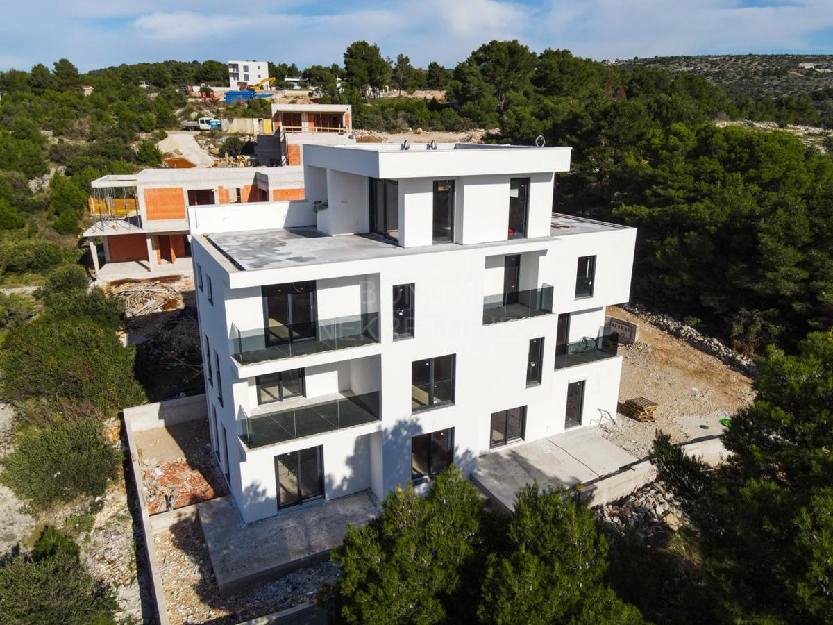 PRIMOŠTEN