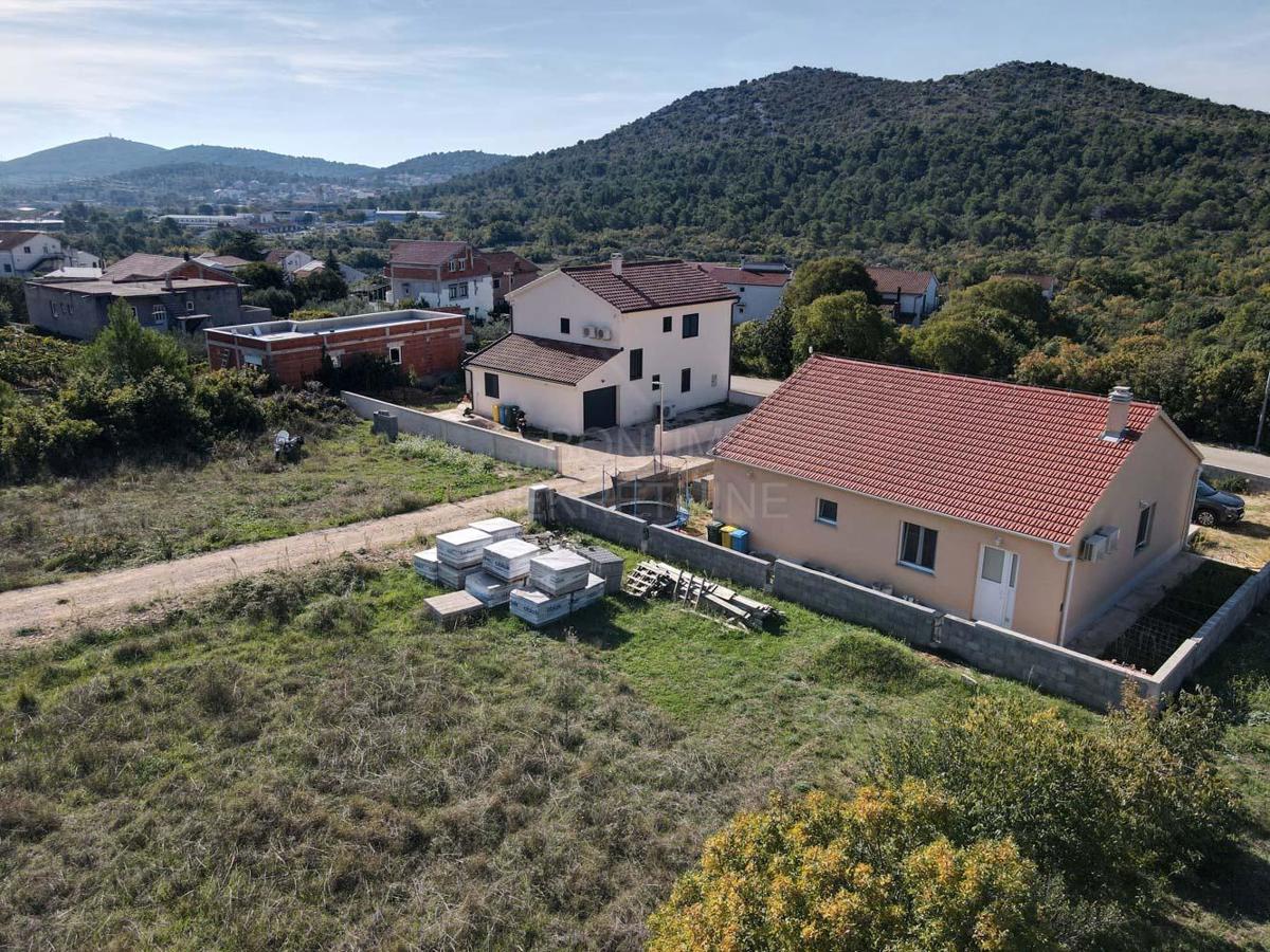 Grundstück mit Baugenehmigung, Bilice-Šibenik – 3