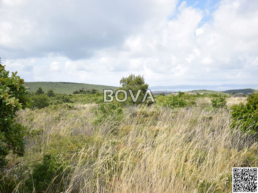 Terreno SUKOŠAN, 168.000 €