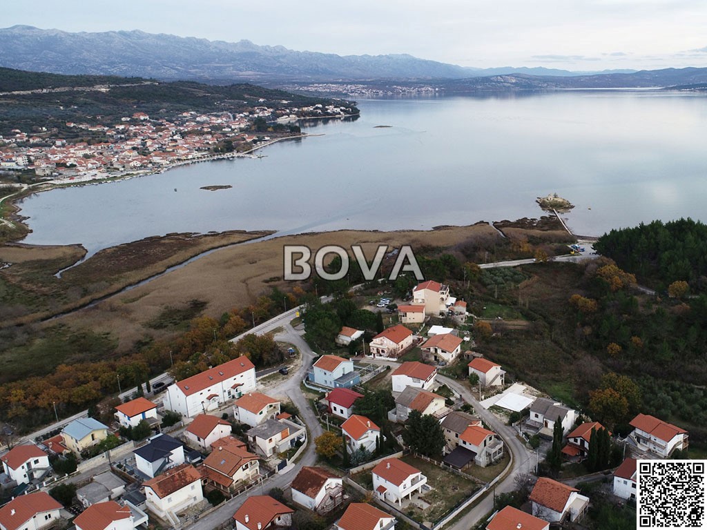 Участок POSEDARJE, 255.500 €