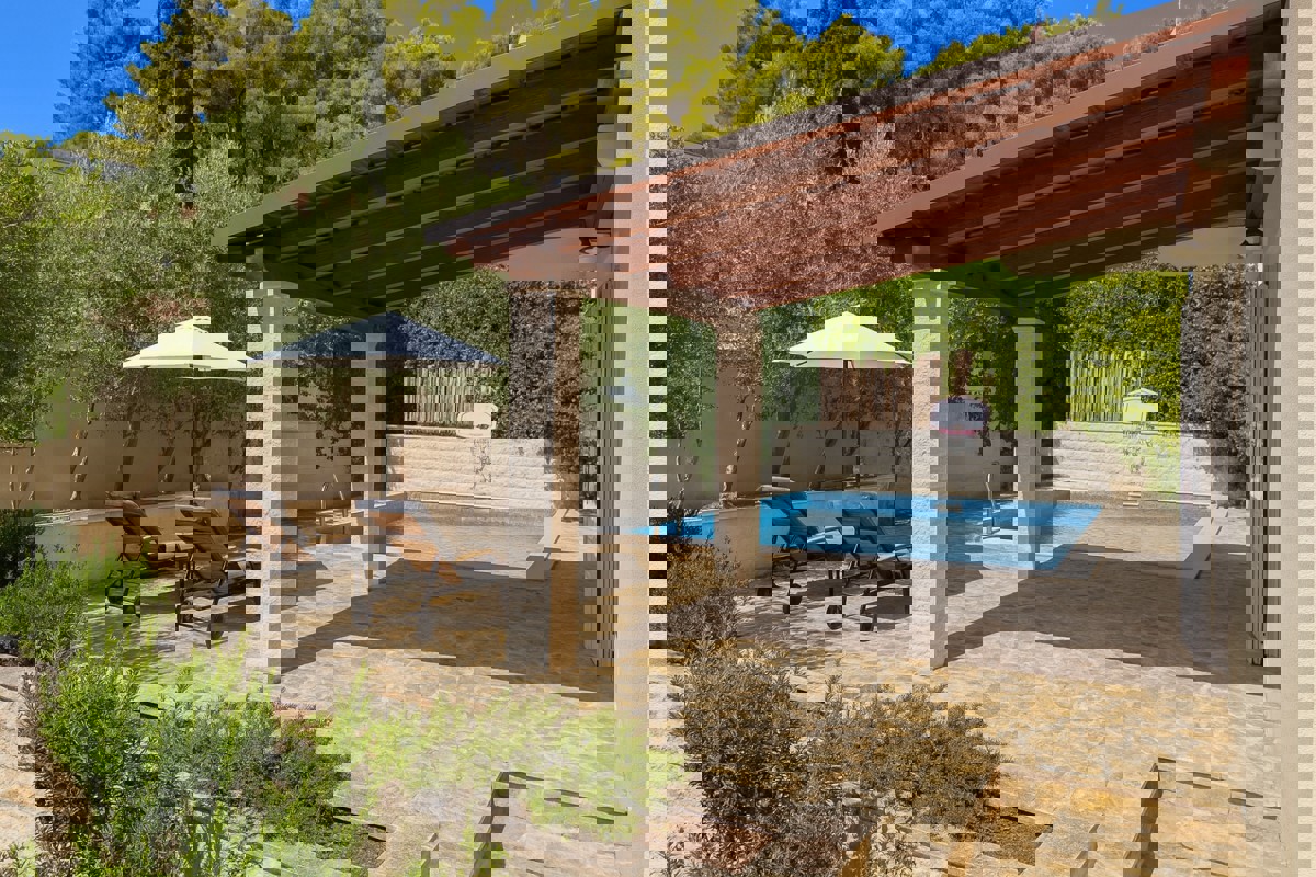 Дом HVAR, 650.000 €