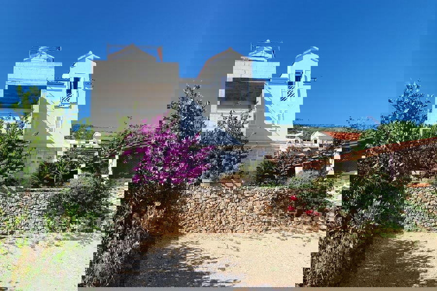 BRAČ