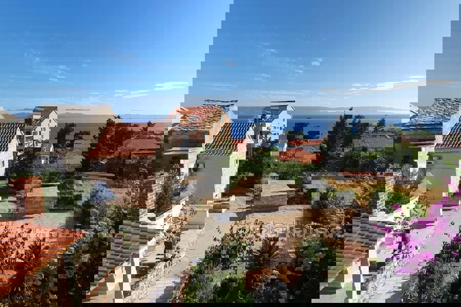 BRAČ