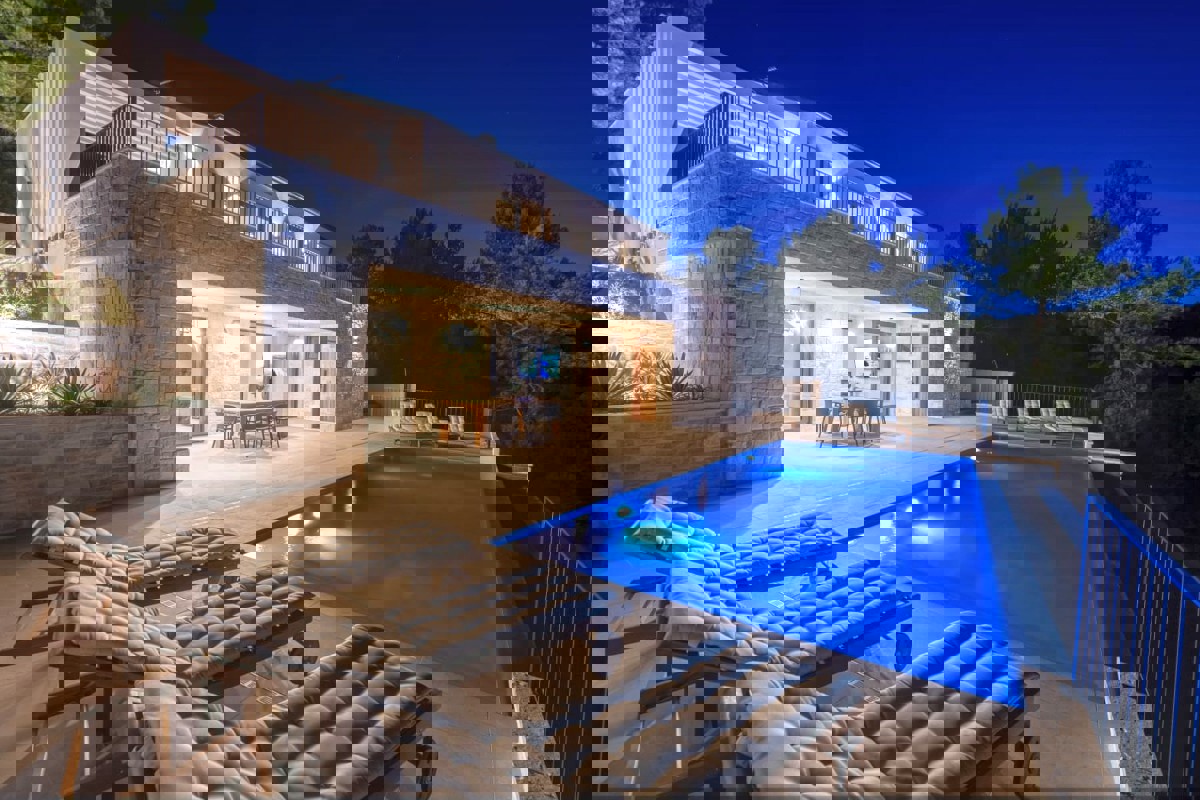 Casa ZADAR, 990.000 €