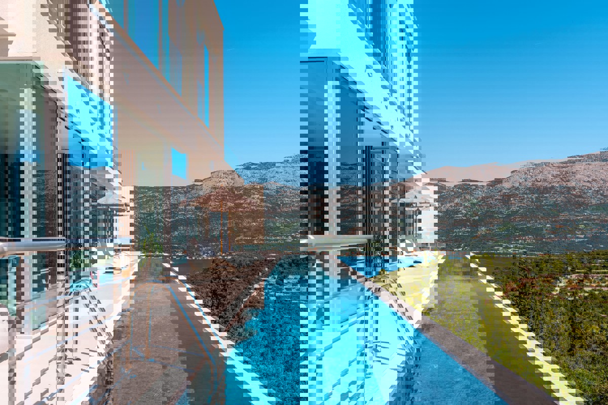 Casa KORČULA, 2.000.000 €