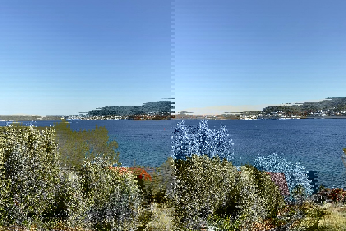 Terreno OREBIĆ, 480.000 €