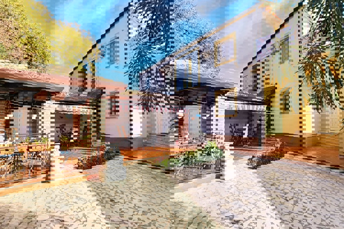 Casa POREČ, 410.000 €