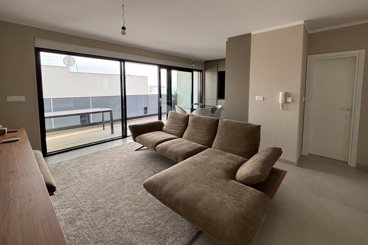 Appartamento ČIOVO, 450.000 €