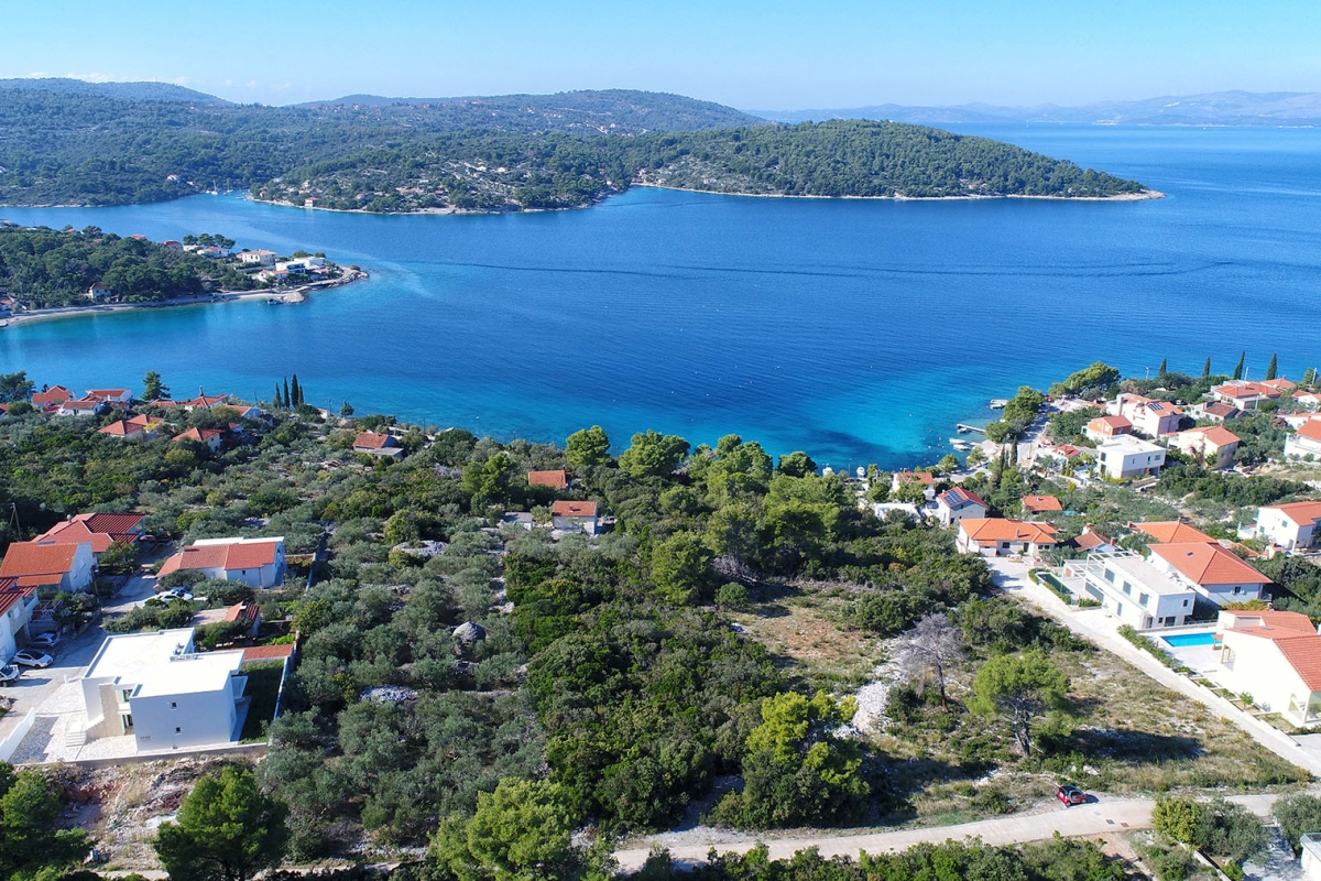 Terreno ŠOLTA, 301.800 €