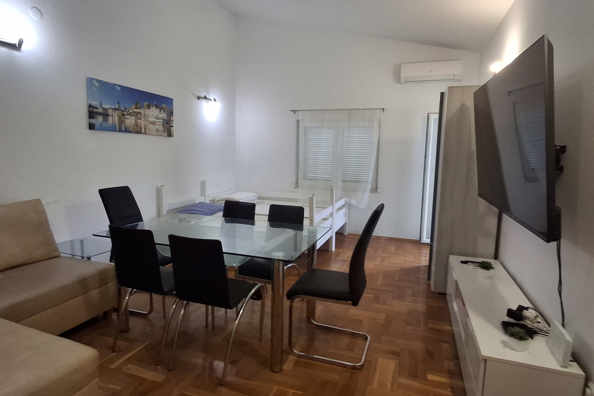 Appartamento KAŠTELA, 260.000 €