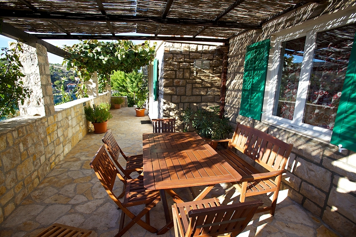 BRAČ