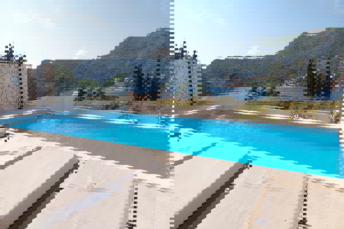 Дом DUBROVNIK, 1.800.000 €