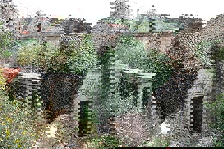 LASTOVO