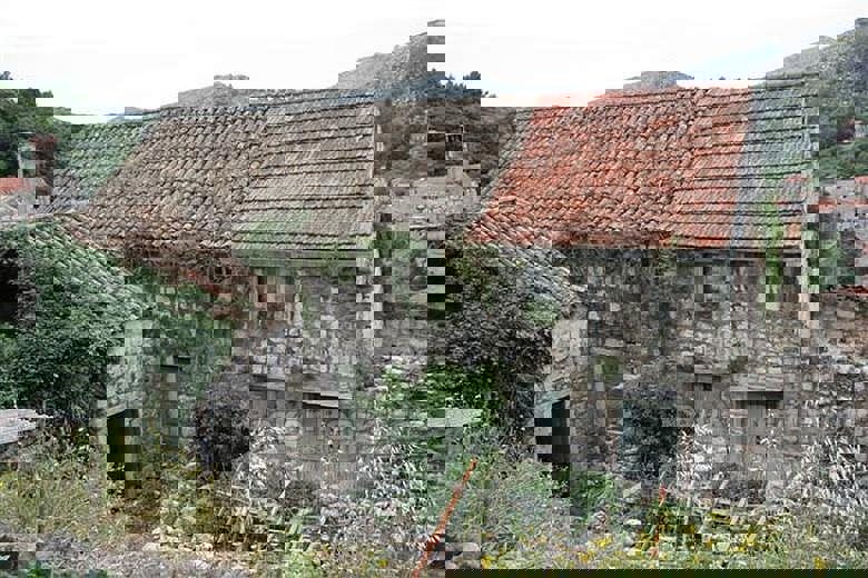 LASTOVO