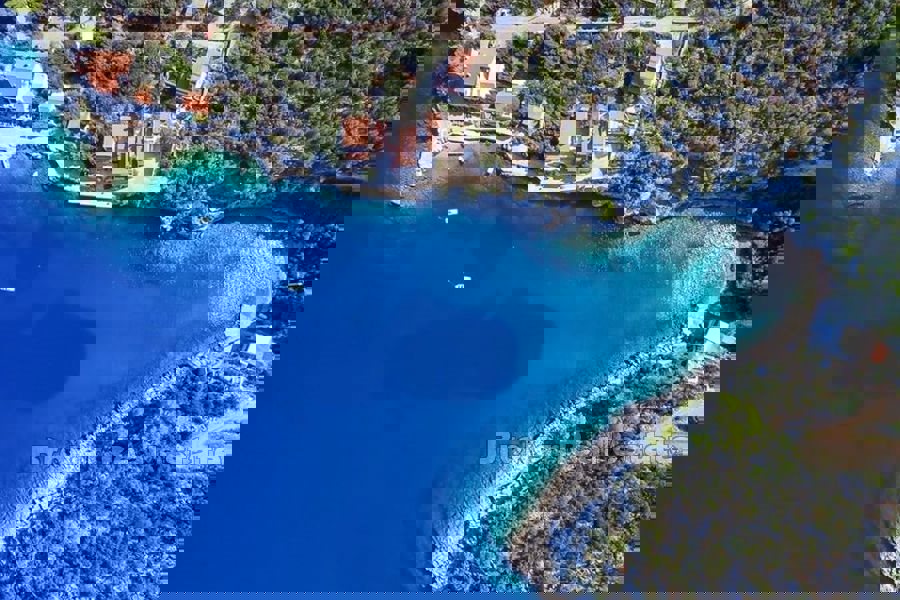 HVAR